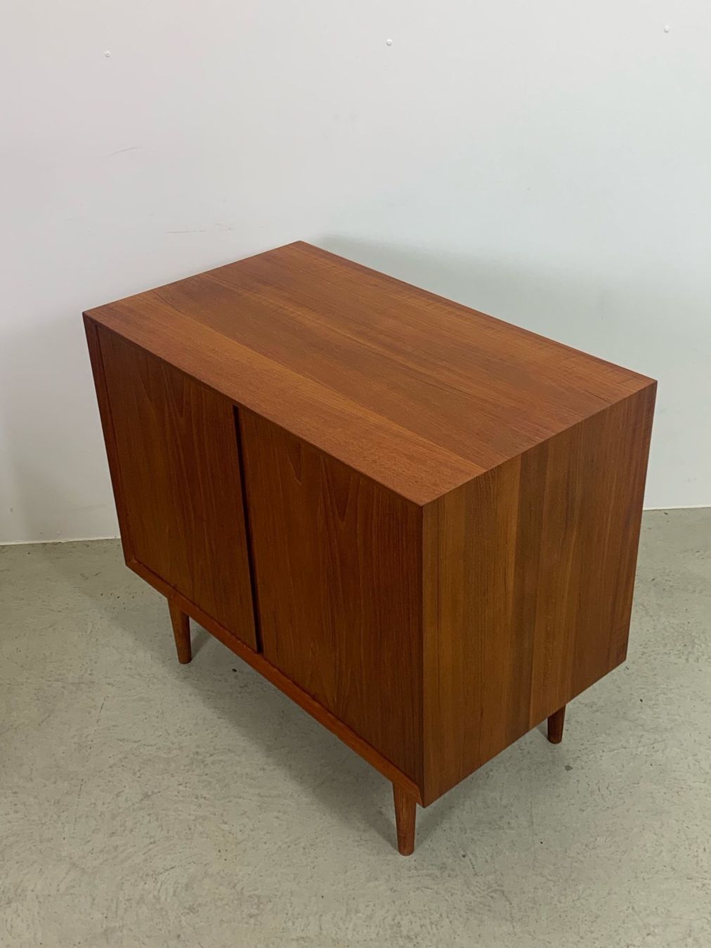 Commodes: Cadovius Teak Sideboard Kommode Denmark 1960s – D'occasion à Basel par MidMod20C 5