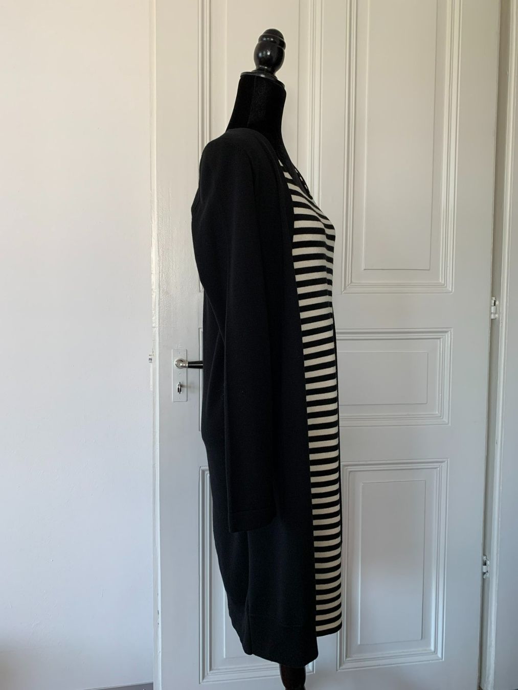 Akris Vestiti: AKRIS: Lässiges Woll-Kleid mit gestreiftem Einsatz, 40 – Usato da Luzern venduto da paulablue 4
