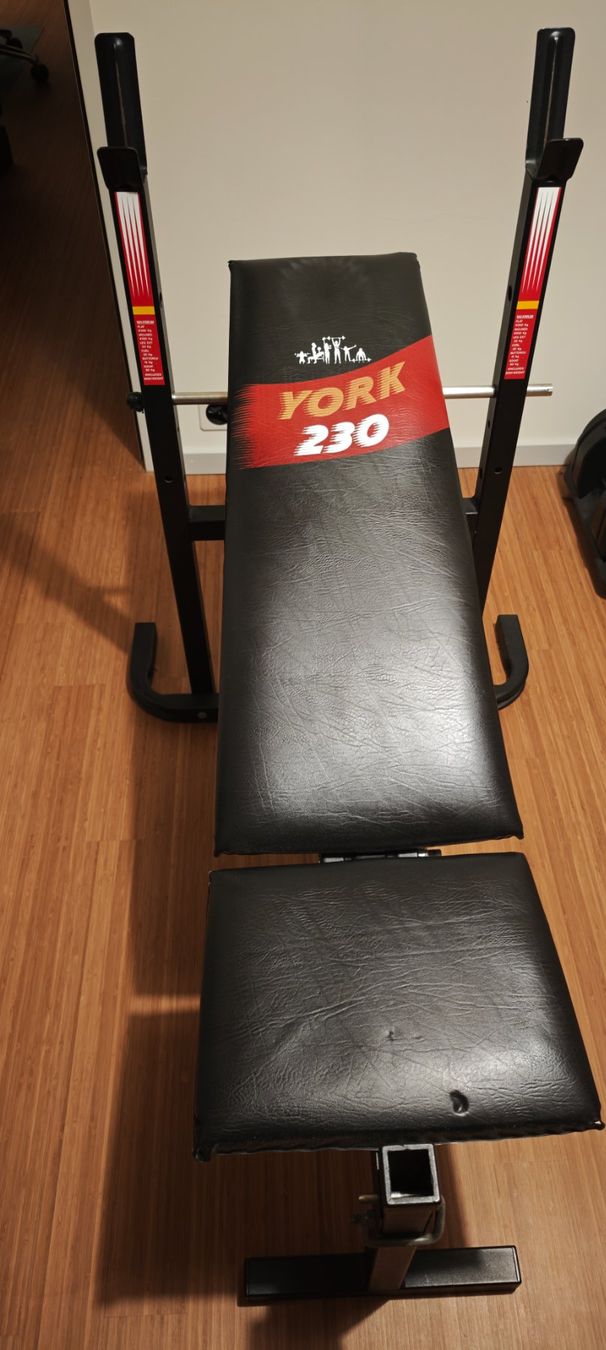 Hometrainer: Gym bench, regolabile used – Gebraucht aus Zürich von pnp026784774