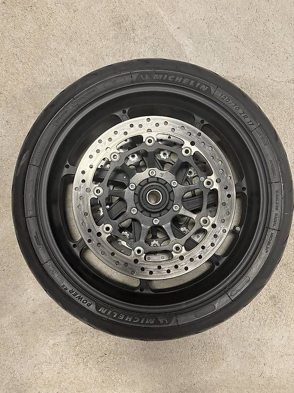 BMW Cerchioni: Schmiederäder S1000RR k67 – Usato da zernez venduto da sockin 3