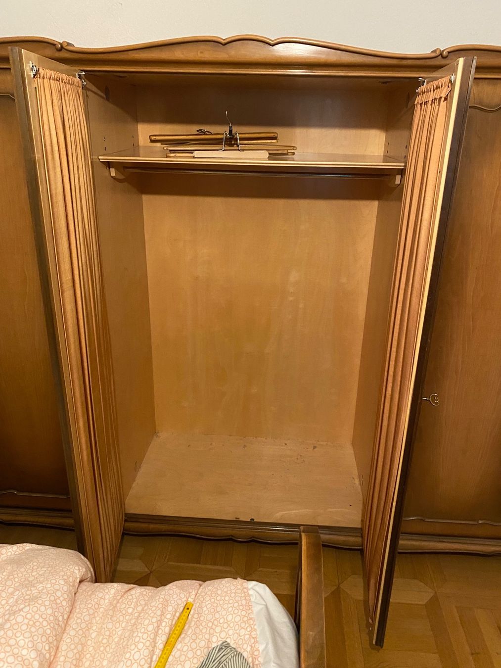 Armadi: Schrank Schlafzimmer Vintage – Usato da Muri b. Bern venduto da Chrigubern 1