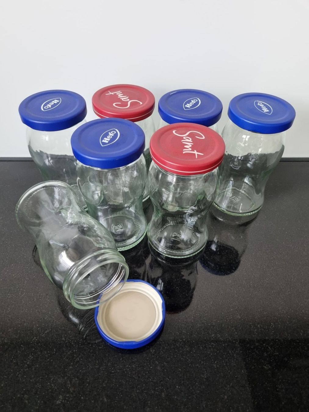Contenitori & Simili: Einmachgläser Konfi Glas Sugo Einkochen Gläser mit Deckel – Usato da Oberentfelden venduto da Creapoint 2