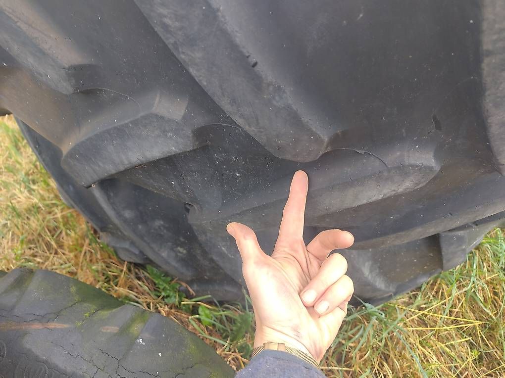 Pneumatici & Ruote complete: Traktorenpneu  540/65 R34 – Usato da Hofstetten ZH venduto da Gischis 1