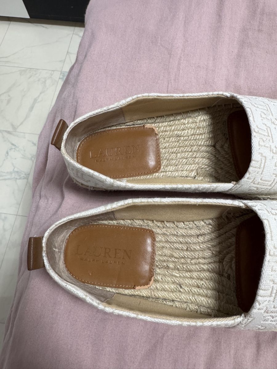 Ralph Lauren Chaussures femmes: Ralph Lauren schuhe Gr. 38 – D'occasion à Pfäffikon ZH par jekaaxx 2