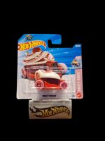 *TREASURE HUNT* HW Sweet Rides 2026 Sweet Driver 4/5 S