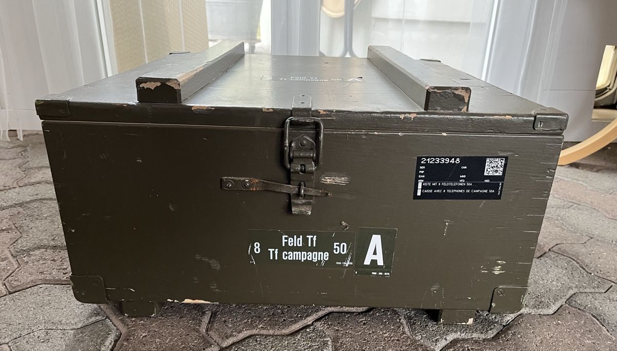Casse di trasporto: Armee - Kiste aus Holz – Usato da Wetzikon ZH venduto da seli03
