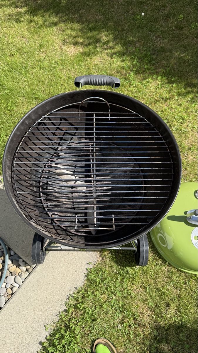 Grills: Weber Holzkohlegrill – Gebraucht aus Wetzikon ZH von KikiZu 3