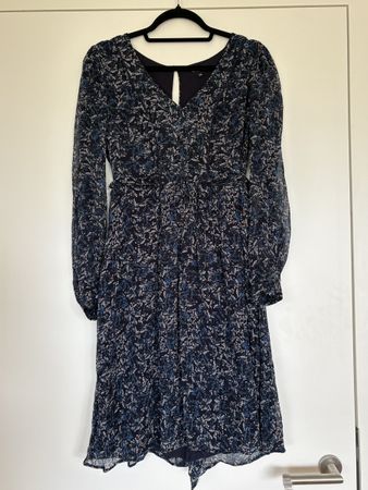 Robe bleue à fleurs Caroll très bon état taille 34