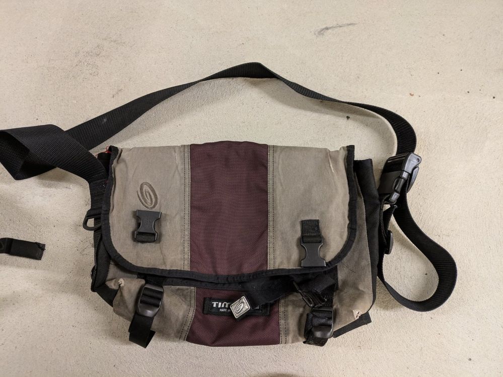 Timbuk2 Borse: Timbuktu Umhängetasche – Usato da zürich venduto da maxfisch