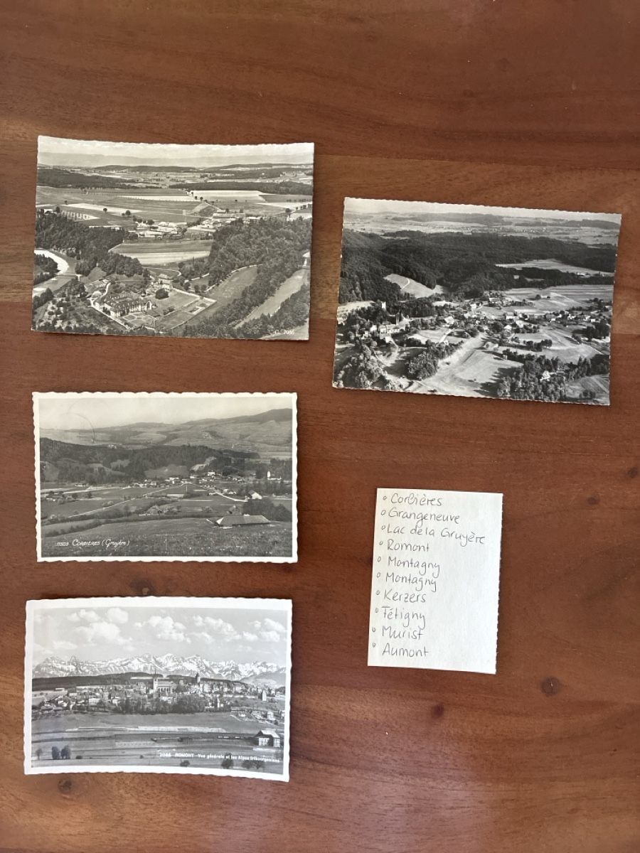 Cartoline postali: 10 Ansichtskarten Schweiz im Kanton Freiburg  – Usato da Oftringen venduto da Cla.vD.74 2