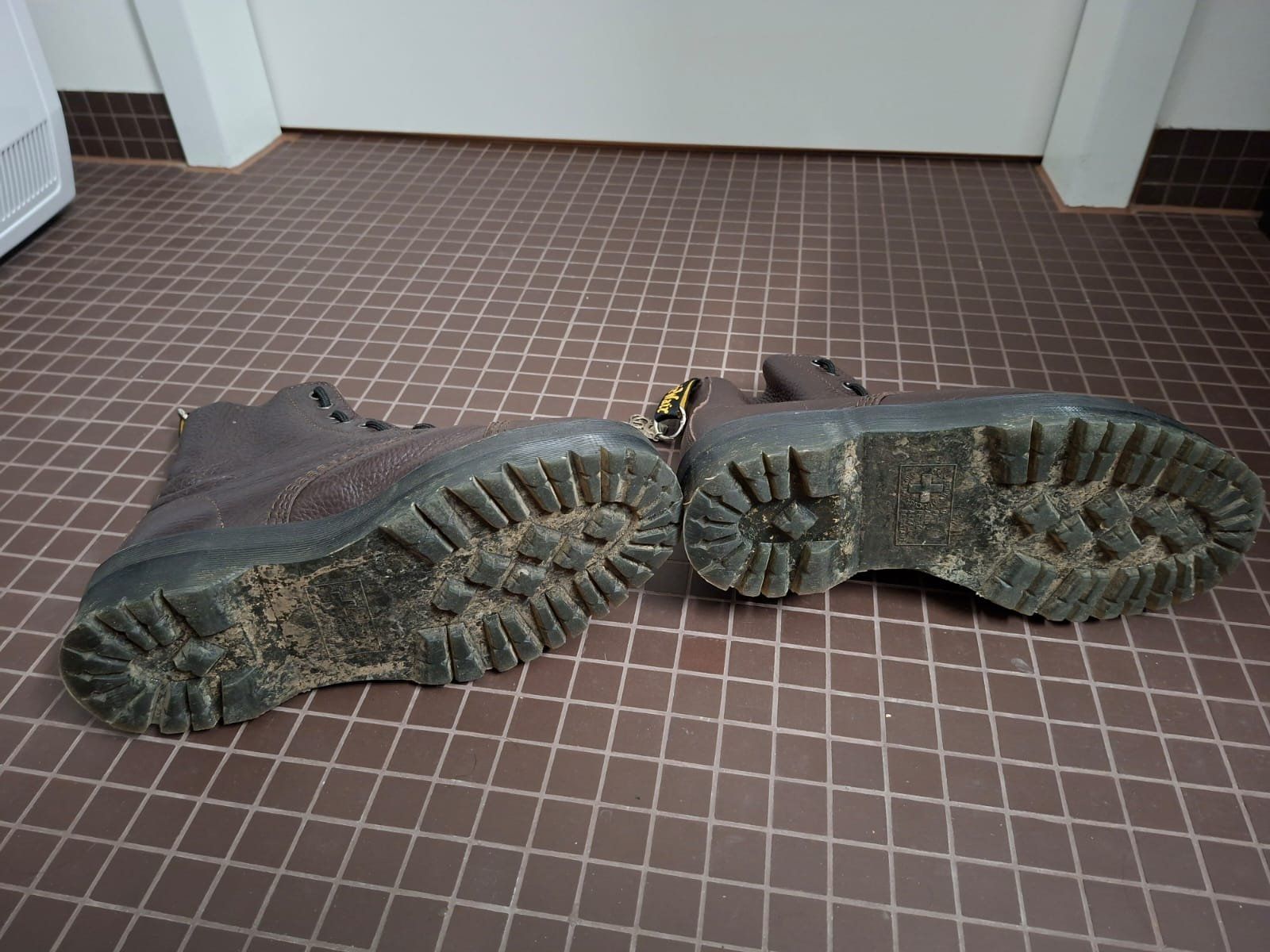 Dr. Martens Scarpe da donna: Dr. Martens Stiefel braun – Usato da Regensdorf venduto da amb_n5n7 7