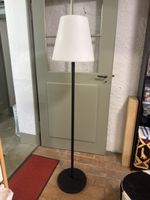 Stehlampe mit Fernbedienung, Farbwechsel Top Zustand!