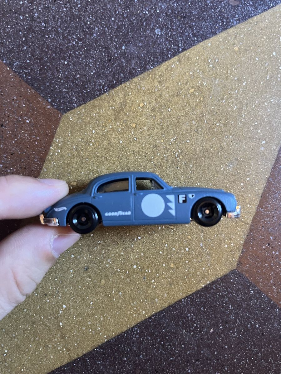 Hot Wheels Modellautos: Jaguar Mk1 Hot Wheel 2023 – Gebraucht aus Ehrendingen von Duwe_KlG 4