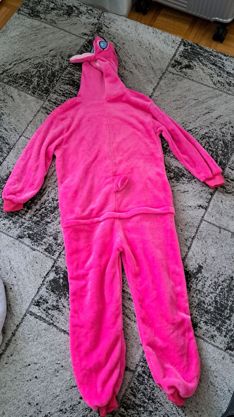 Pigiama & Simili: pyjama taille 125-140, bon état – Usato da Meyrin venduto da Zahra011 4
