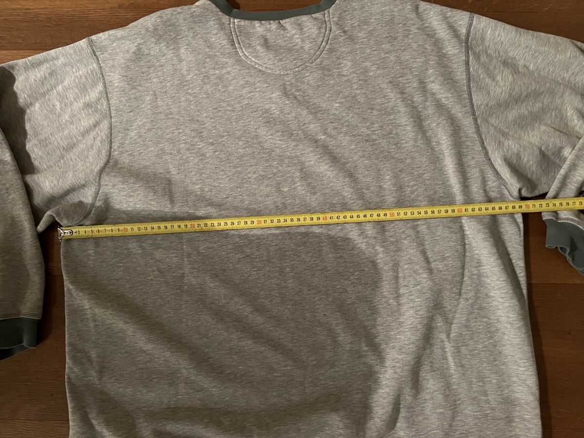 Nike Maglioni & Felpe: Nike Vintage Sweatshirt / Pullover V-Neck Grösse XL – Usato da Basel venduto da Oloir 4