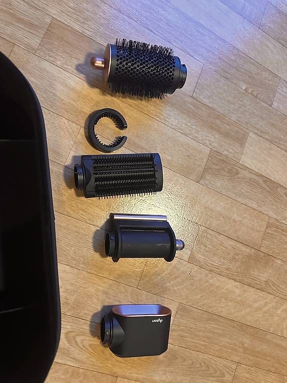 Sèche-cheveux: Dyson Airwrap i.d. Multi-Haarstyler und -trockner – D'occasion à Frauenfeld par locito09 3