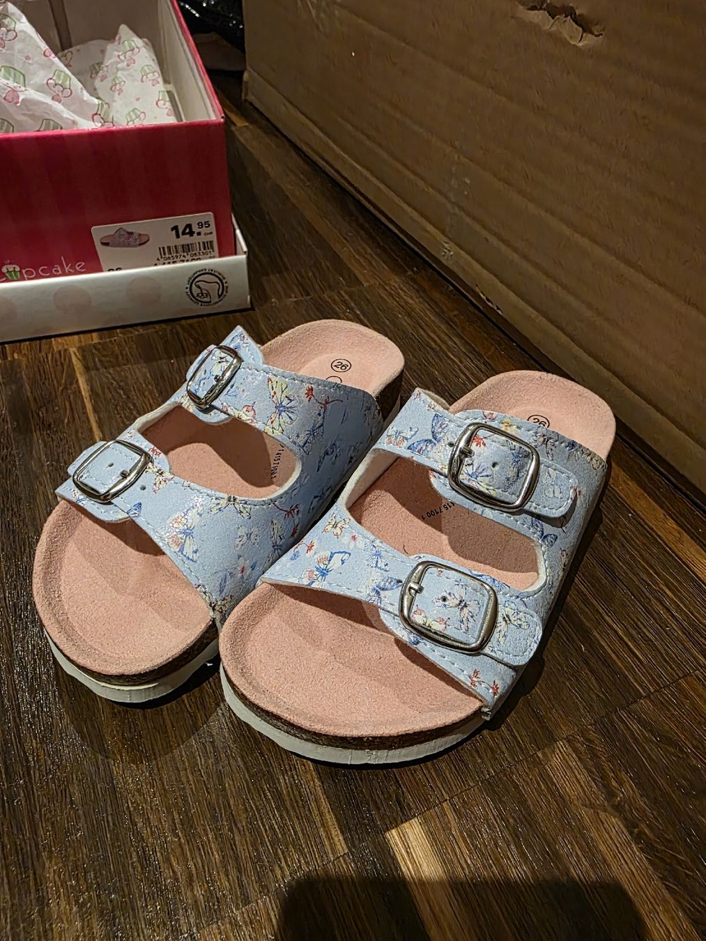Schuhe für Mädchen: Cup Cake Mädchen Sandalen, Grösse 26, NEU – Neu und originalverpackt aus Bülach von Zaimania 2
