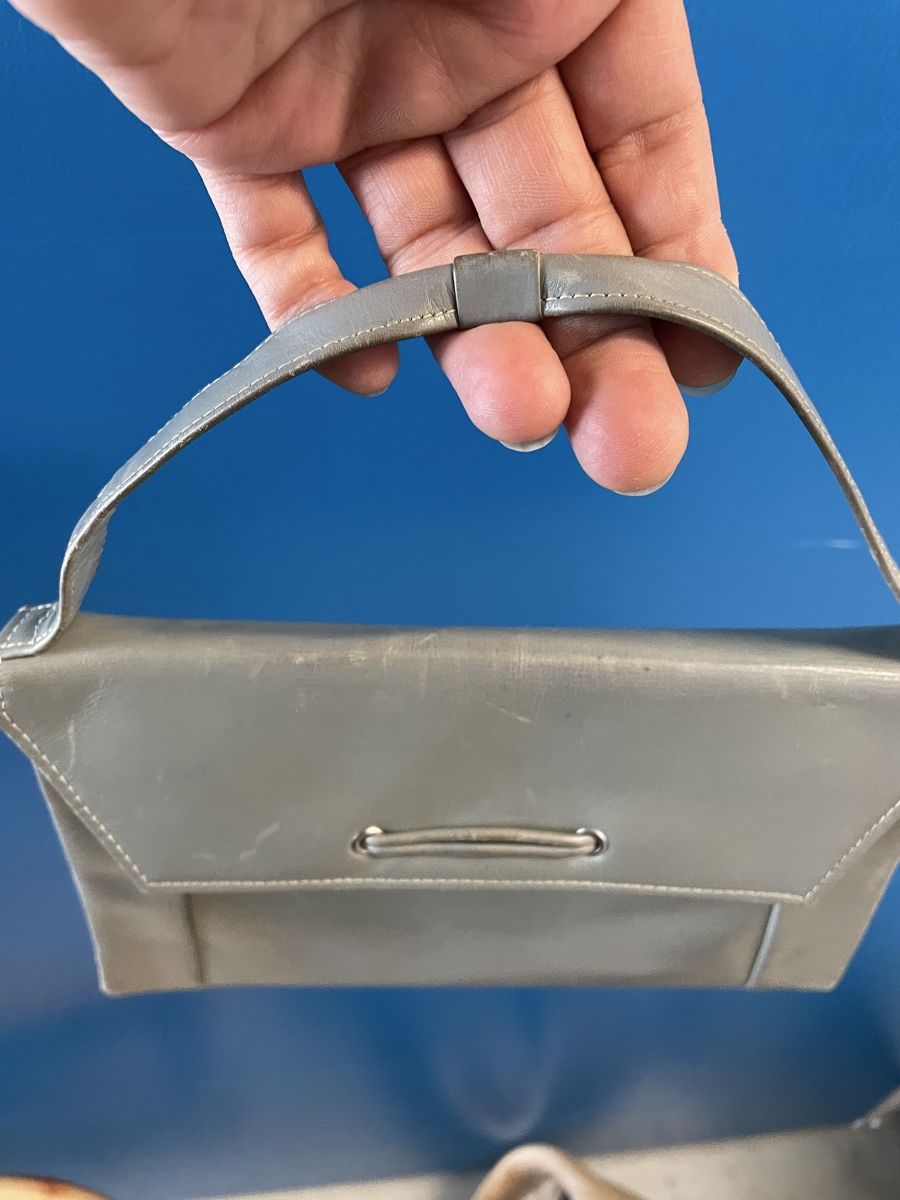 Borse da donna: 1950s Vintage Grey leather Hand Bag   – Usato da Zürich venduto da MISSYS-WONDERBAG 5