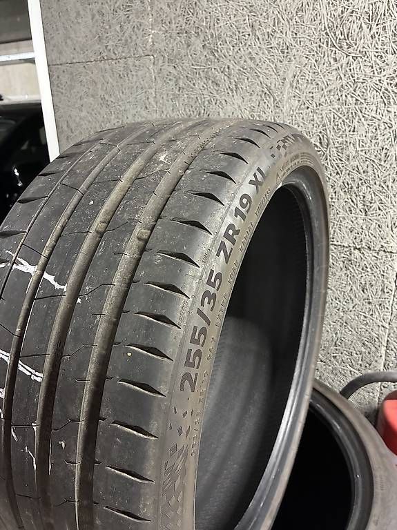 Sonstiges Schreiben & Zeichnen: Sommerreifen Continental 255 35 19 – Gebraucht aus Neuenhof von Gt5.Performance_