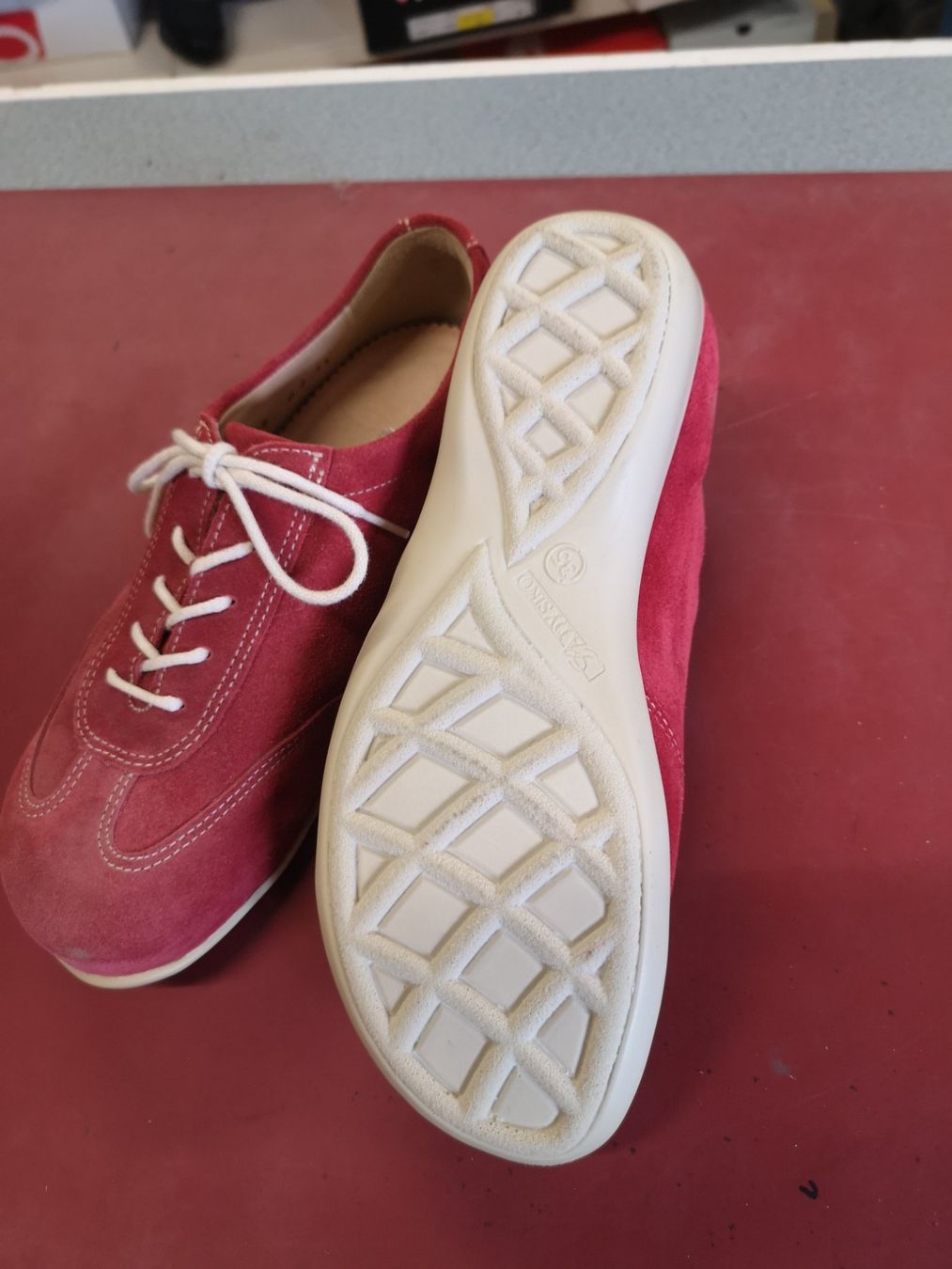 Helvesko Damenschuhe: Helvesko ladysko – Neu und originalverpackt aus Möhlin von Highwaytom 1