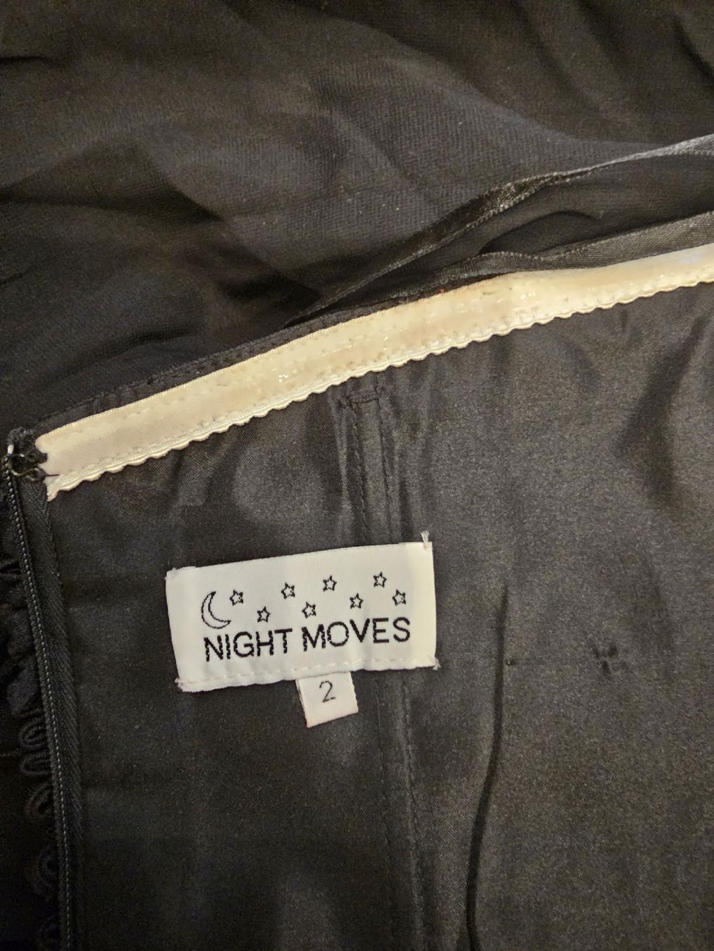Vestiti: abendkleid – Usato da Grosshöchstetten venduto da Qenko 2