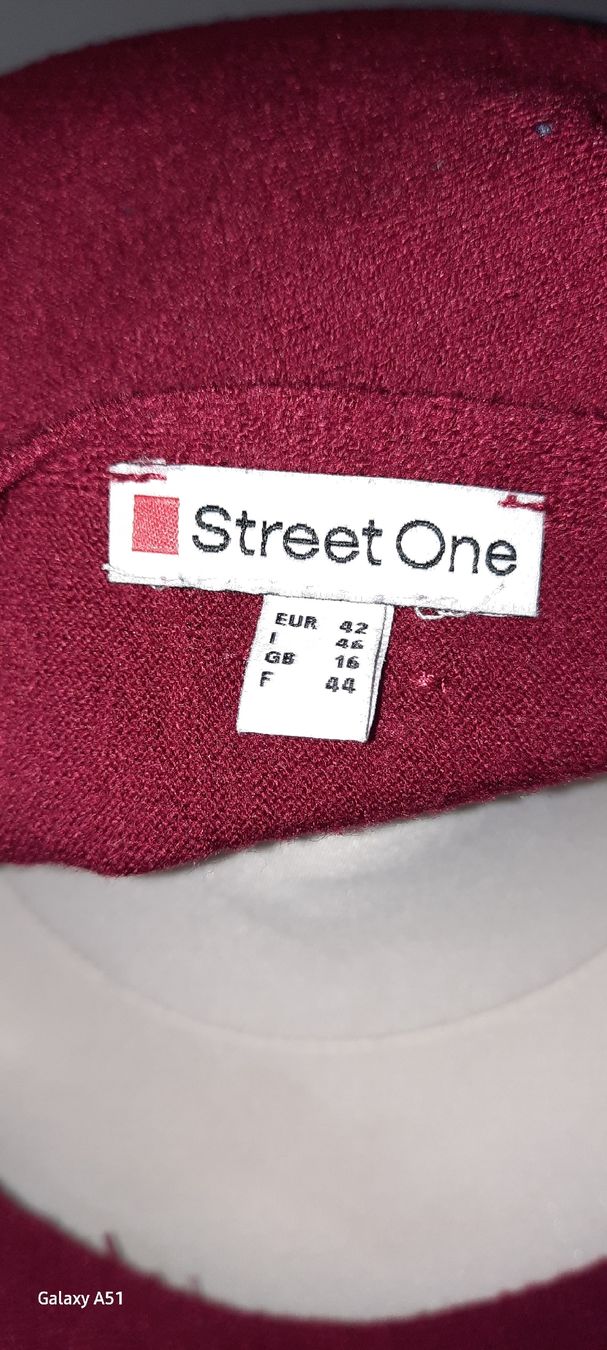 Pulls & Sweat-shirts: ***STREET ONE*** Pullover rot Gr 42 – D'occasion à Wädenswil par H2H_Secondhandshop 3