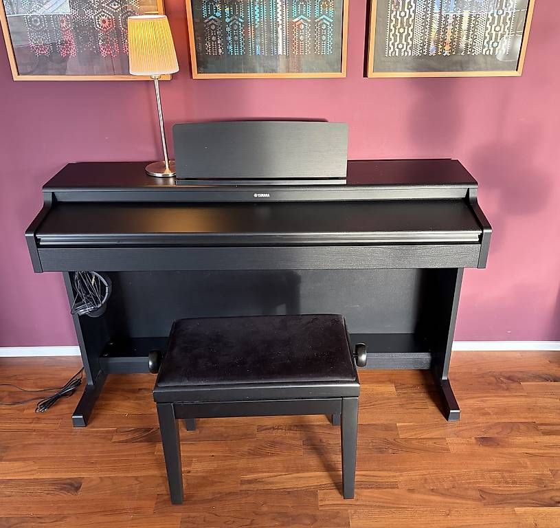 Yamaha Strumenti musicali: Yamaha Digitalpiano mit Pianobank – Usato da Luzern venduto da Tinug 1