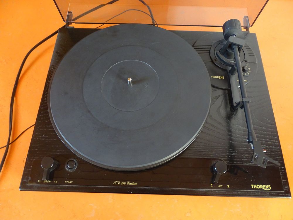 Platine Vinyle Thorens - 3 Étoiles & Plus