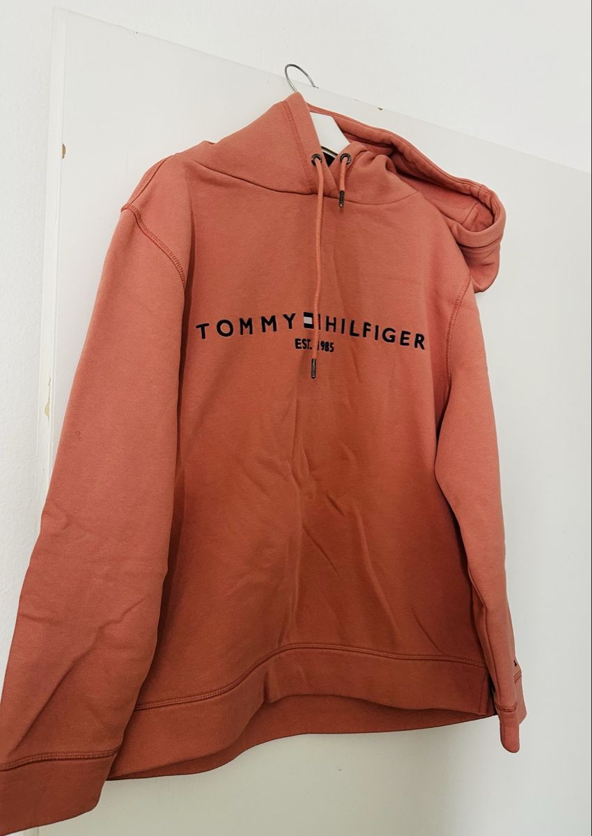 Pullover & Sweatshirts: Kapuzenpulli – Gebraucht aus Zürich von Layla114