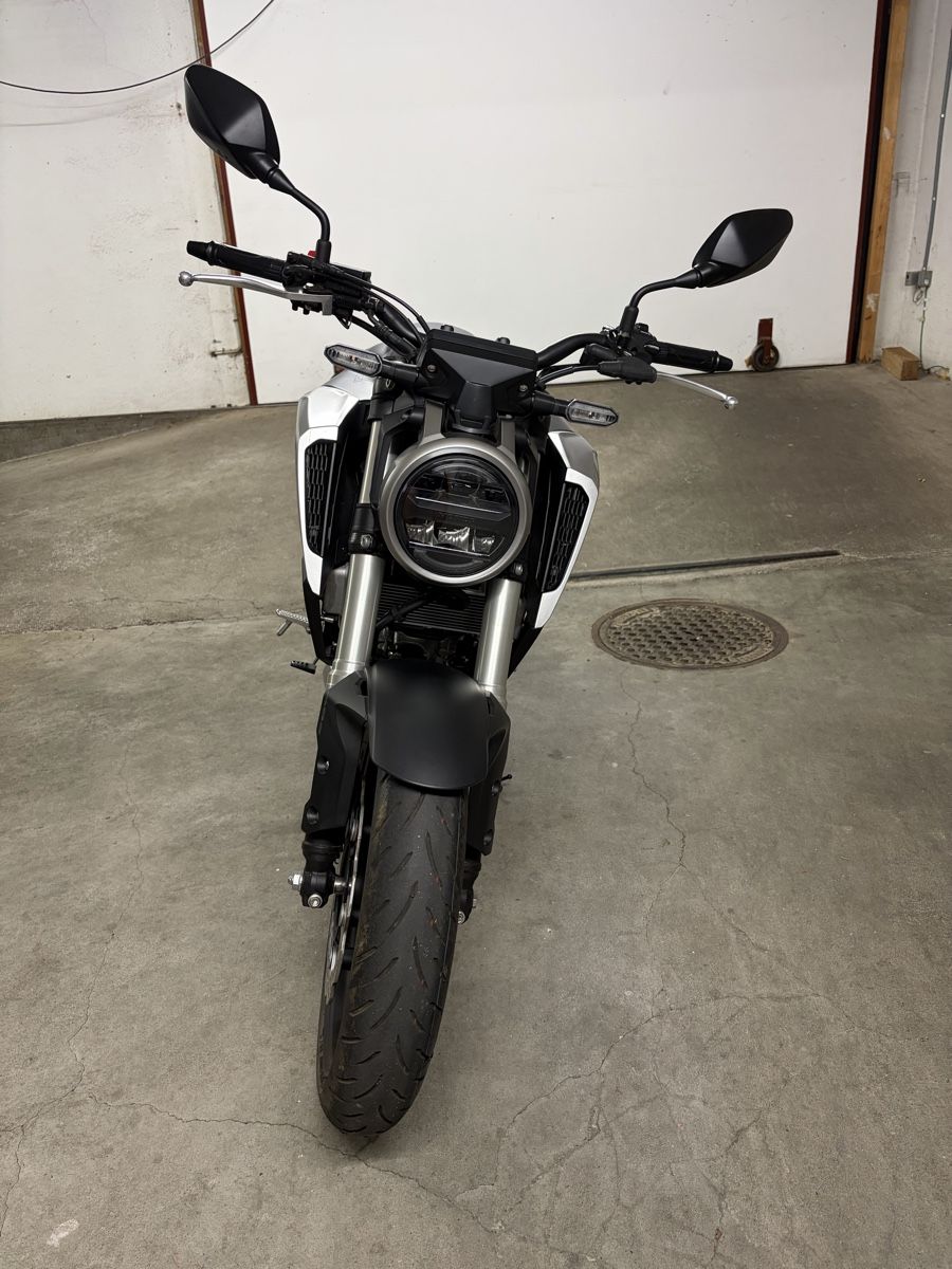 Honda Route: Honda CB125R Kilometerstand 3670 km – D'occasion à Basel par eli_n5yh 9