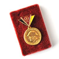 Auszeichnung Medaille Reservistenabzeichen der NVA Gold
