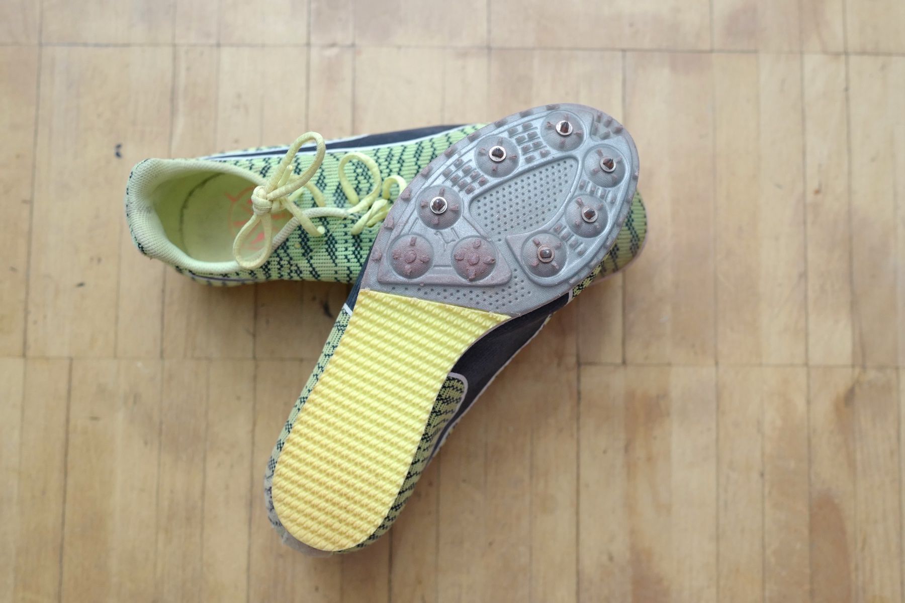 Chaussures garçon: LA Laufschue Kinder – D'occasion à Biel/Bienne par mcmilan1 1