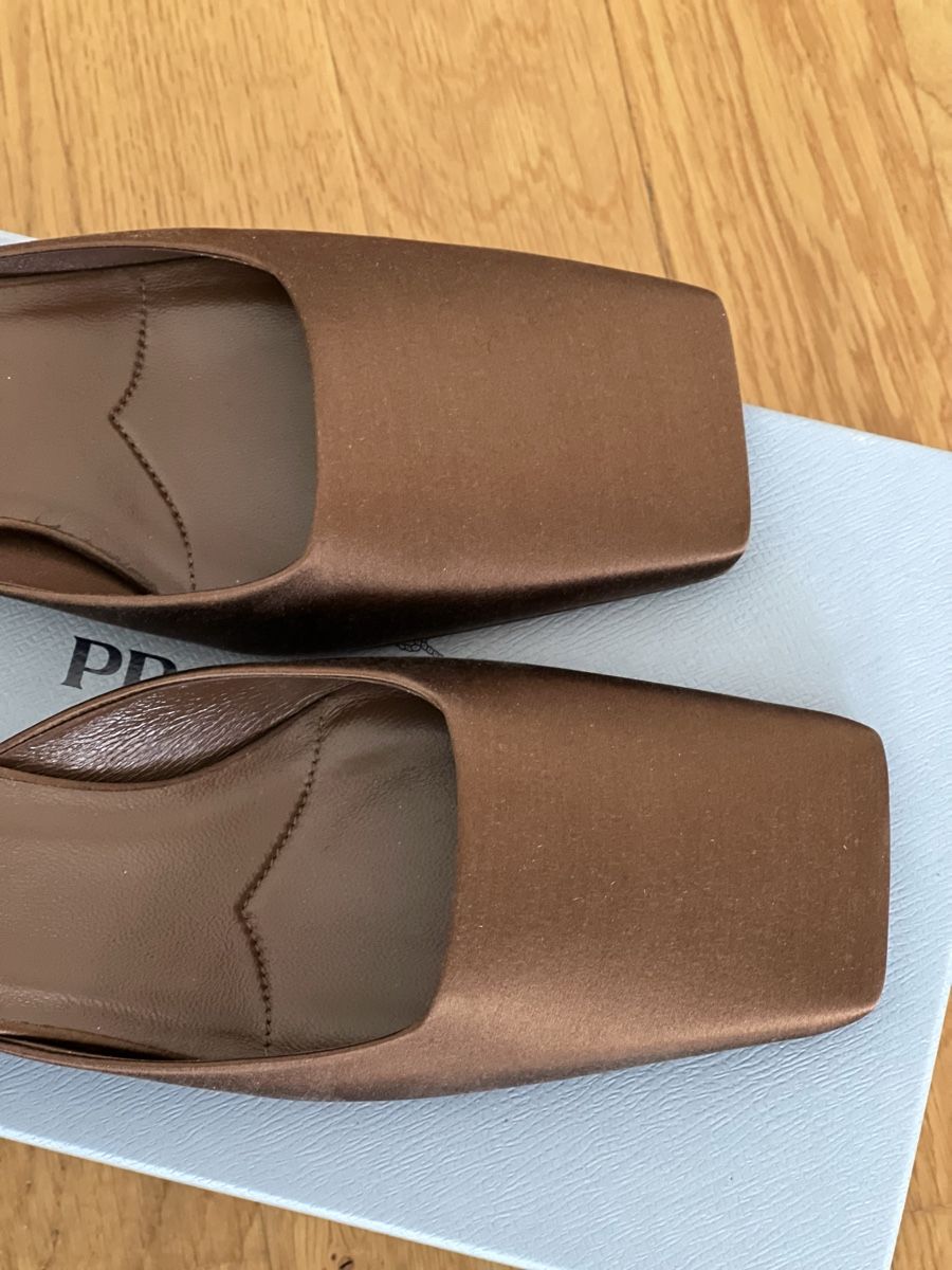 Prada Chaussures femmes: Prada satin mules, original  – Neuf (Voir description) à Schlieren par tan_5tgy 6