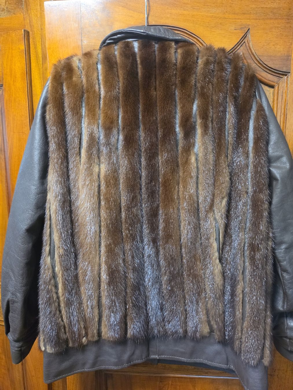 Giacche: Veste en cuir et fourrure marron M – Usato da Massongex venduto da kik_y97b 1