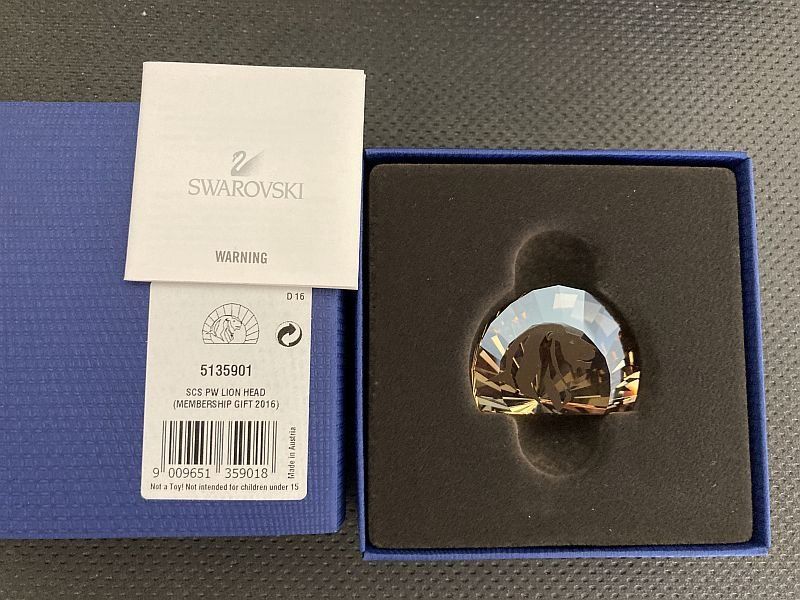 Swarovski Statuette: fermacarte testa di leone – Nuovo (secondo la descrizione) da Airolo venduto da Hmagnum 1