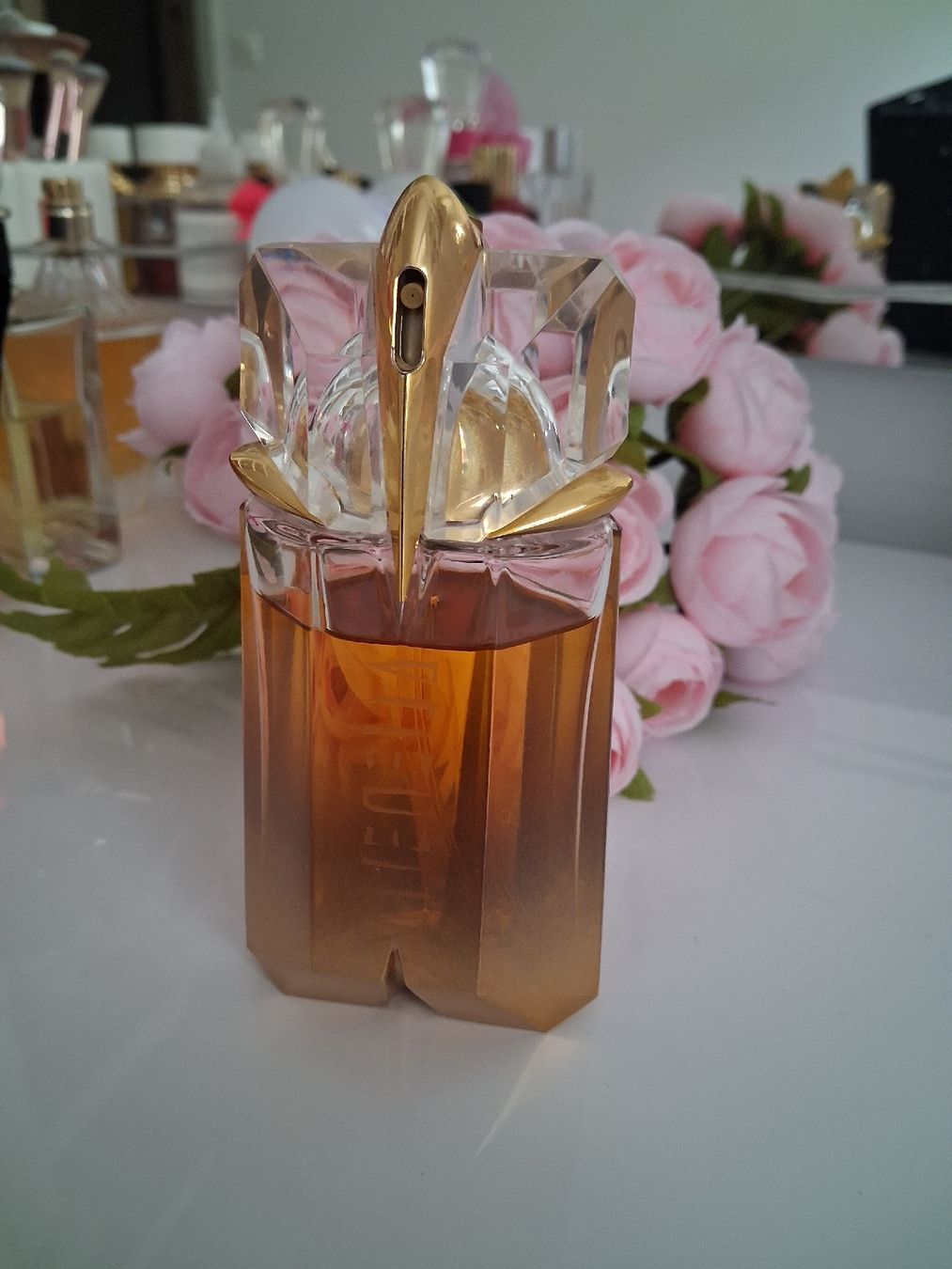 Mugler Parfum & Eau de Toilette: Alien Sunessence EDT 60 ml – Gebraucht aus Lausanne von ori_5krs