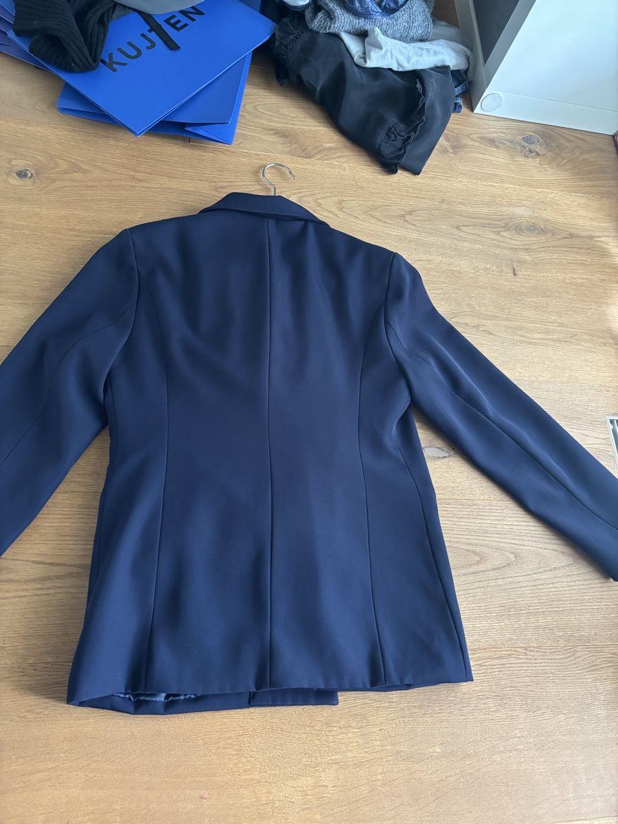 Lotti di vestiti: Navy Blue Suit Set - Size S – Usato da Männedorf venduto da giu_wm6d 1