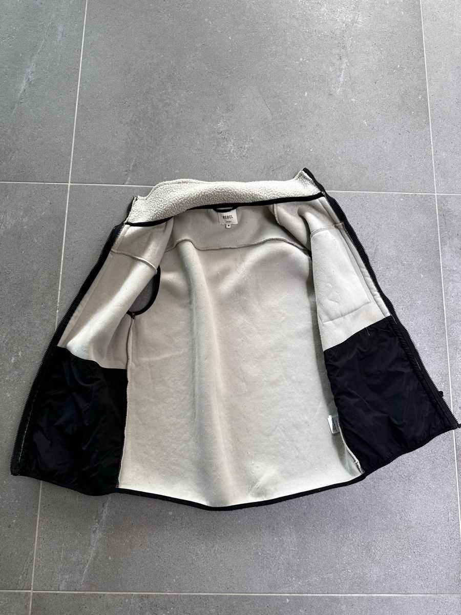 Gilet & Giacche: Pile smanicato Redefined rebel – Usato da Ponte Capriasca venduto da mac_mac 3