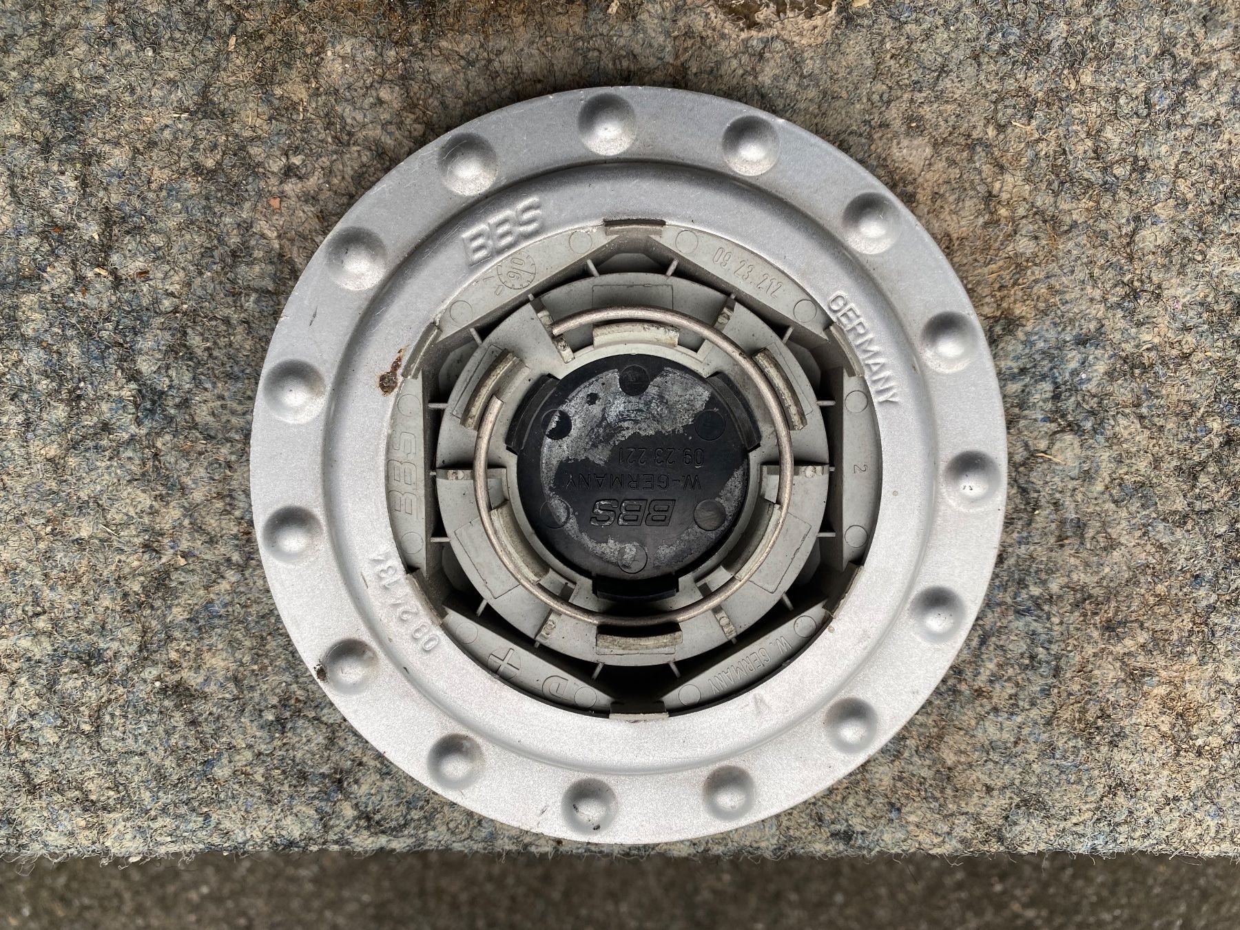 Bbs Felgen: VW Golf 2, BBS Felgen Nabendeckel silber  – Gebraucht aus Rapperswil SG von Mtron 5