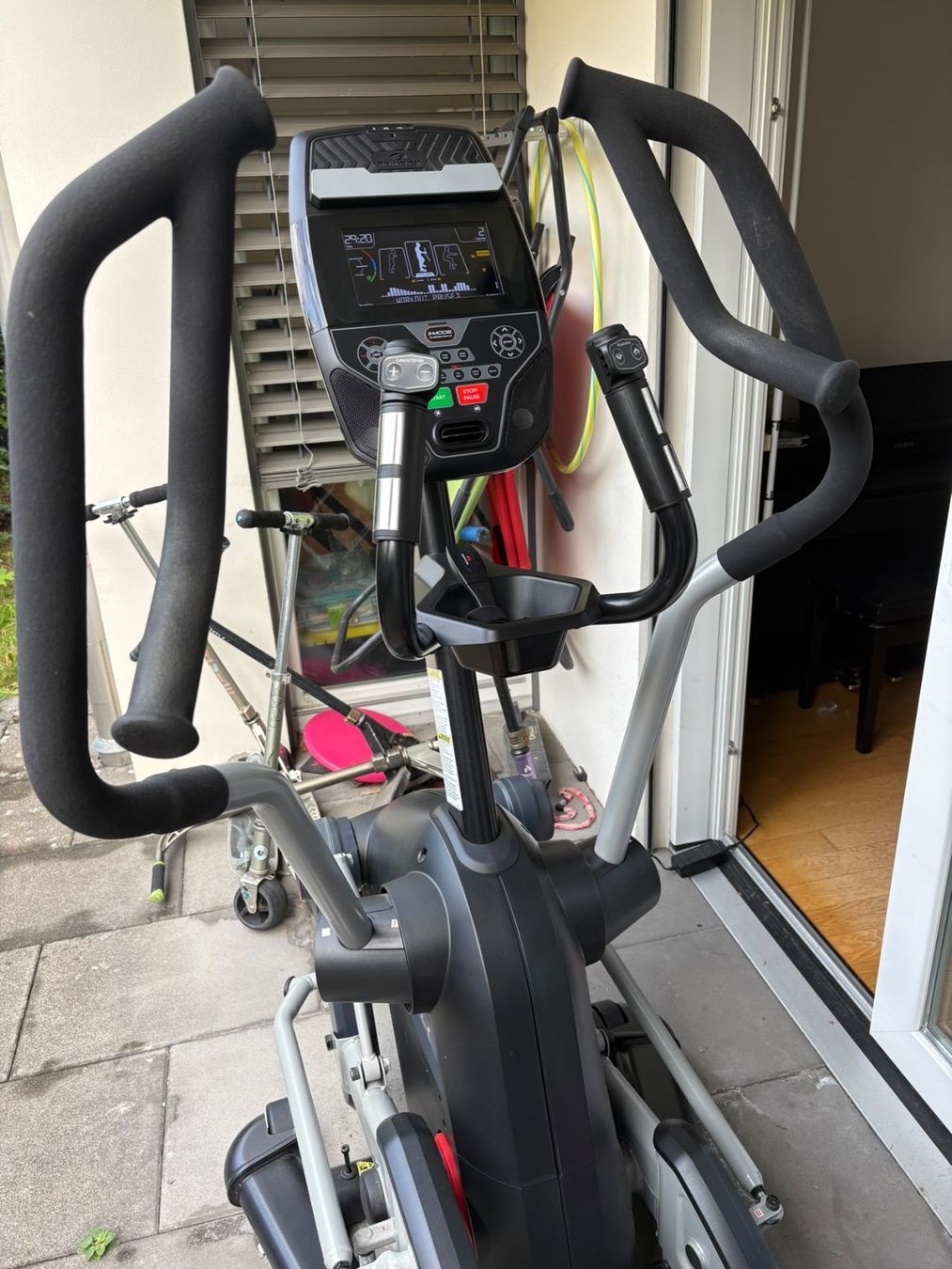 Bowflex Hometrainer: Bowflex Lateral LX5 – Usato da Kilchberg ZH venduto da cla_5pw9 1