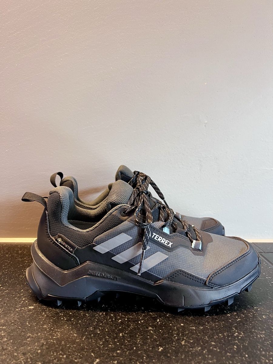 Adidas Scarpe da donna: Adidas Terrex GORE-TEX Wanderschuh NEU – Nuovo e nell'imballaggio originale da Balgach venduto da Ni.Steiger 4