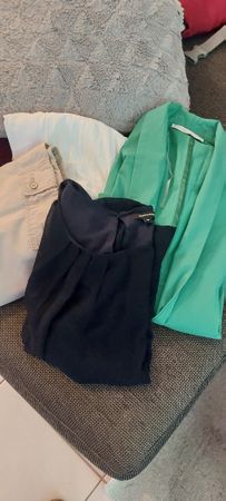 Damen Kleider-Set Blazer Hose Bluse Grösse M, Hosen
