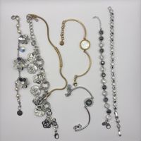 Ensemble de bijoux ✨ Parfaits pour l'été!