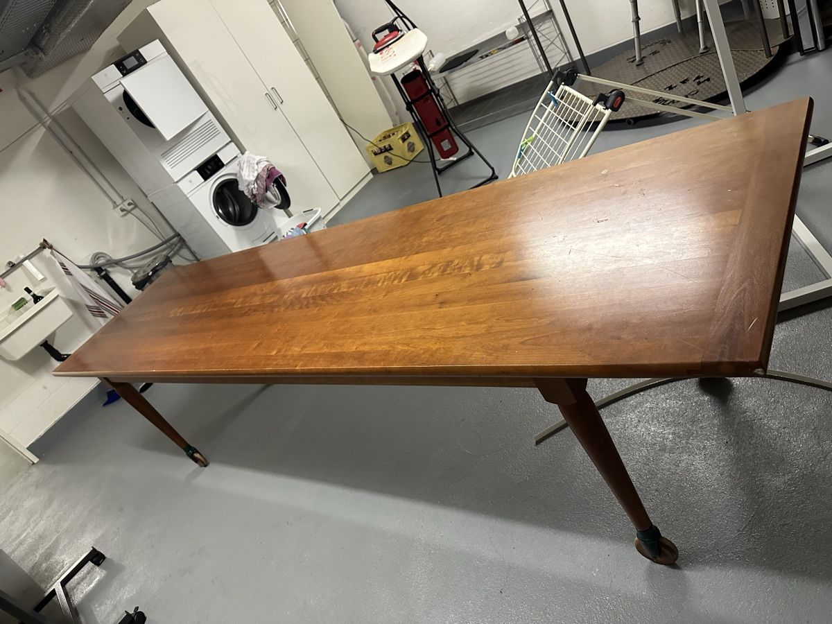 Tische: Shaker Table De Padova – Gebraucht aus Basel von eucalyptica 4
