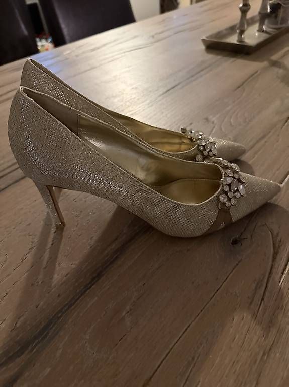 Chaussures femmes: Dune pumps grösse 40 – D'occasion à Spreitenbach par Tima72 1
