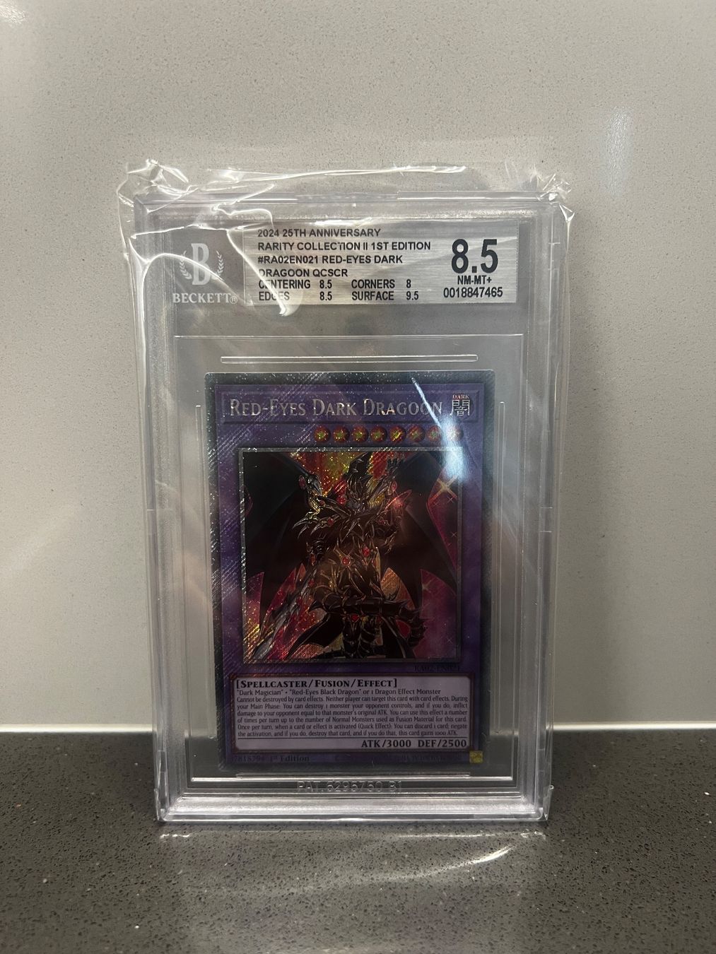 Yugioh Carte collezionabili: Red-Eyes Dark Dragoon BGS 8.5 – Usato da Lugano venduto da oet_2r7q
