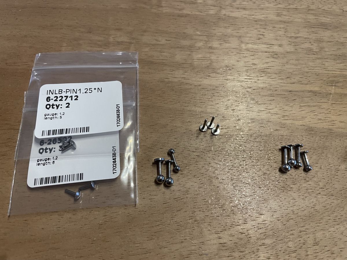 Piercingschmuck: Diverse Piercing – Gebraucht aus Fontnas von alastri.na