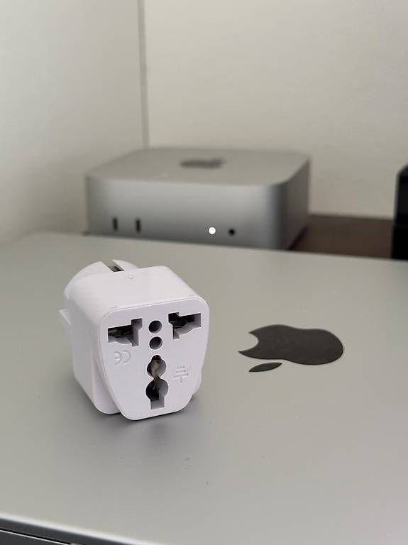 Unità & Adattatore: EU Plug Adapter (German Type) - New – Nuovo (secondo la descrizione) da Schübelbach venduto da Rahnmont 1