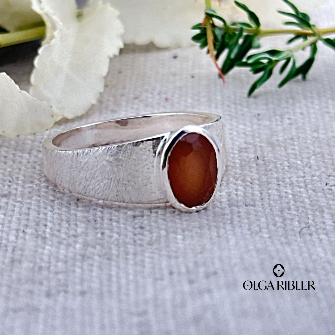 Olga Ribler Anelli: Silber Ring 925 mit Braunem Mondstein Grösse 57 – Nuovo (secondo la descrizione) da Luzern venduto da Schmuckoutlet 5