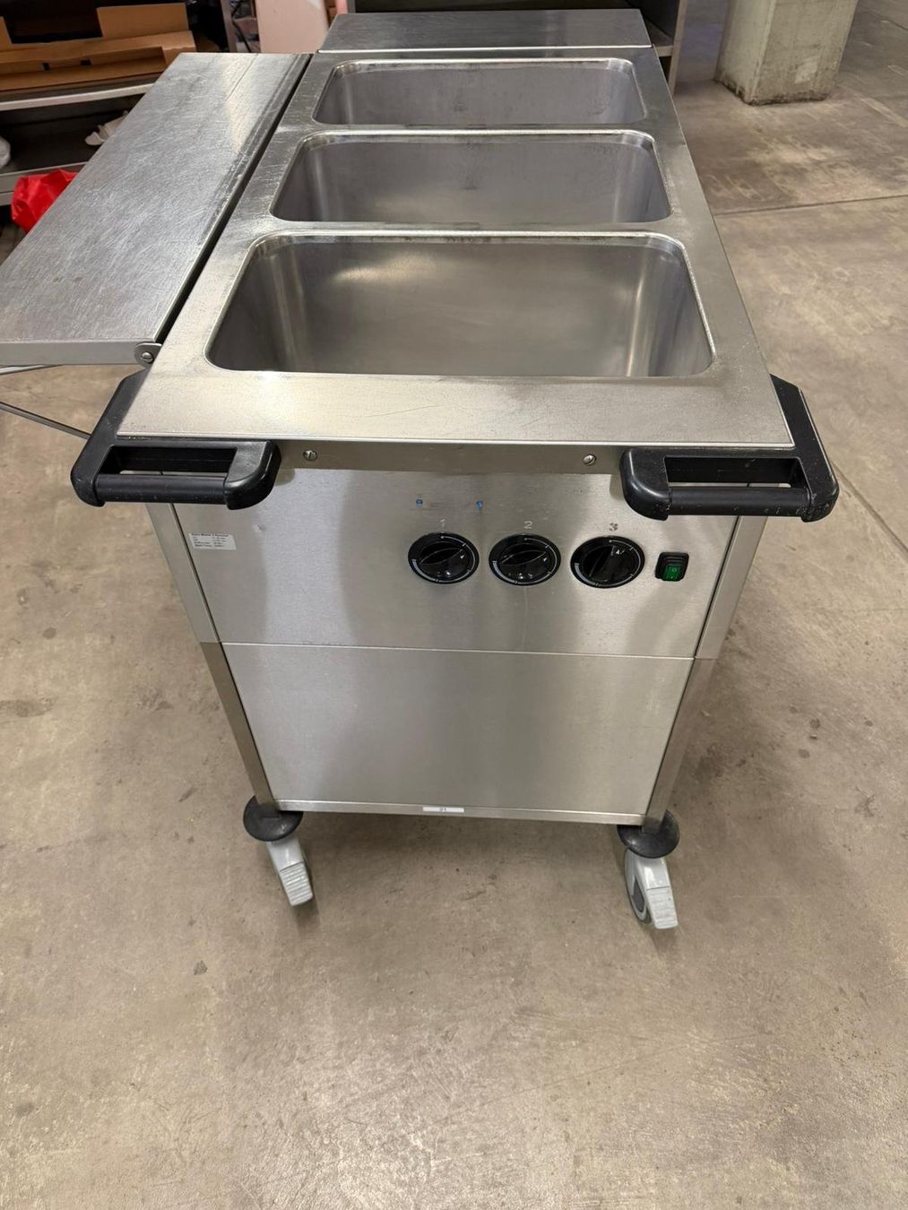Elettrodomestici da cucina: Speise-/Buffetwärmer Gastro – Usato da Dietikon venduto da dia_xjk6 1